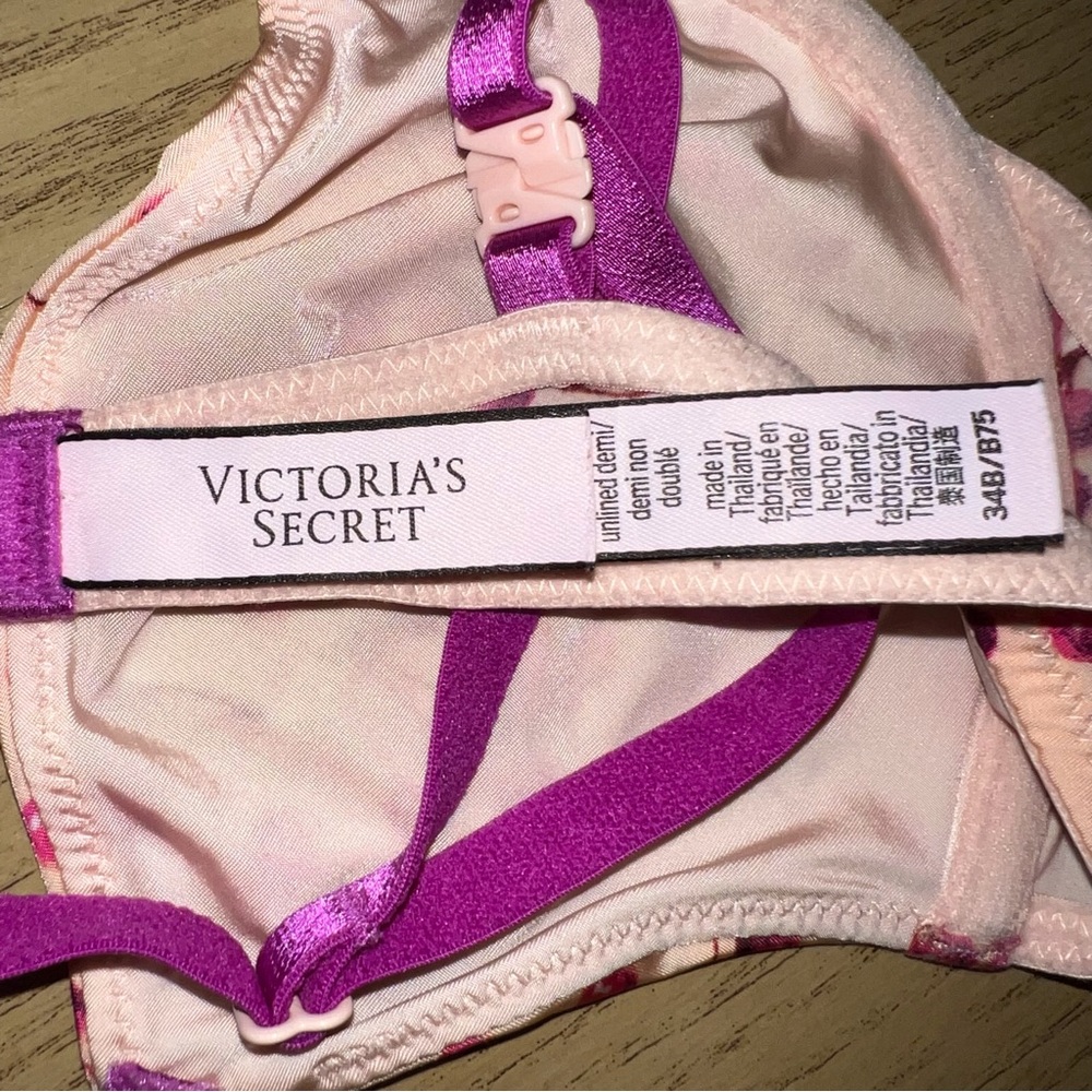 Victorias Secret Cherry Bra and Auden Lace Bra 34B - Picture 4 of 6